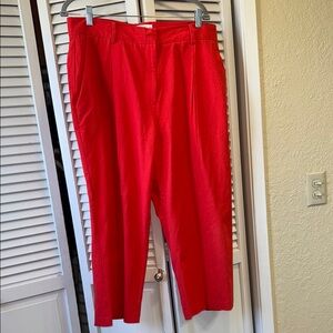 Women’s cropped slacks